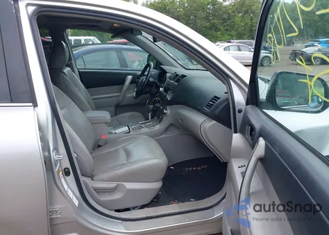 2012 Toyota Highlander Se V6 from USA, damaged, VIN 5TDBK3EH7CS101833